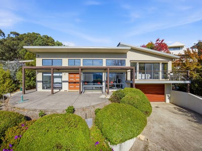 /international/au/1-allison-crescent-marysville-vic-151035724/