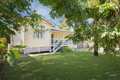 /international/au/5-cay-street-saunders-beach-qld-151375508/