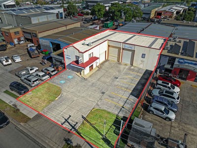 /international/au/11-railway-street-emu-plains-nsw-505131232/