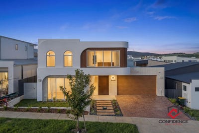 /international/au/8-tingwell-street-whitlam-act-150810104/