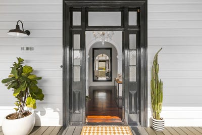 /international/au/30-brighton-terrace-sandgate-qld-148438476/