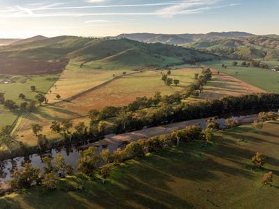 /international/au/741-darbalara-road-coolac-nsw-700411096/
