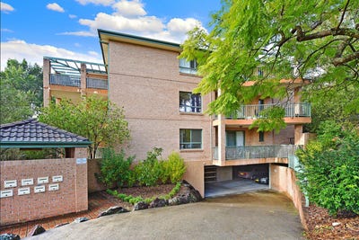 /international/au/6-4-6-bellbrook-avenue-hornsby-nsw-151308860/