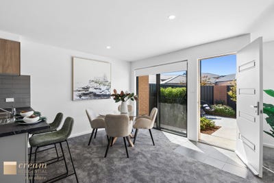 /international/au/23-49-lorraway-street-holt-act-151053720/