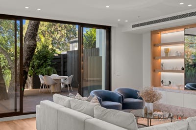 /international/au/22-663-malvern-road-toorak-vic-151219048/