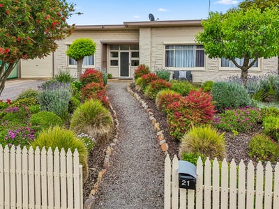 /international/au/21-slade-street-murray-bridge-sa-152654568/