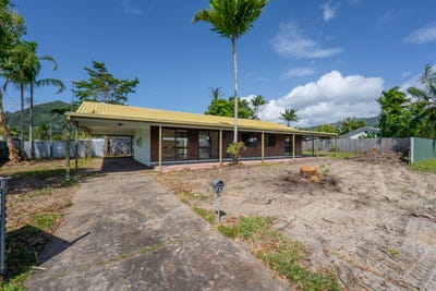 /international/au/17-limpet-close-trinity-beach-qld-151233116/