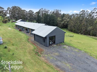 /international/au/21-castle-street-mirboo-north-vic-152640236/