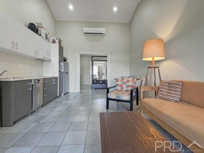 /international/au/46-166-de-witt-road-stove-hill-wa-150808124/