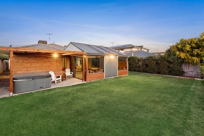 /international/au/11-curzon-drive-ocean-grove-vic-148129156/