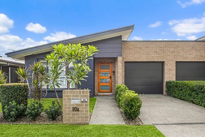 /international/au/10a-upland-chase-albion-park-nsw-151403456/