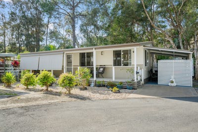 /international/au/69-1-ocean-street-port-macquarie-nsw-148588728/