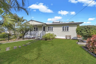 /international/au/7-vivian-street-eastern-heights-qld-151364104/
