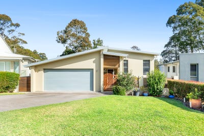 /international/au/89-courtenay-crescent-long-beach-nsw-151199968/