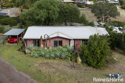 /international/au/18-triangle-court-noarlunga-downs-sa-150850620/