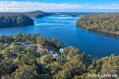 /international/au/72-lakeside-drive-conjola-park-nsw-204558712/