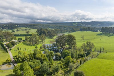 /international/au/562-nowra-road-moss-vale-nsw-700405612/