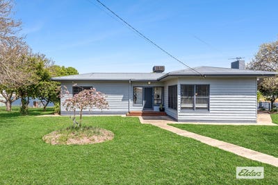 /international/au/2-hawkins-street-howlong-nsw-152606024/