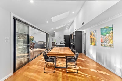 /international/au/10-threlkeld-drive-cattai-nsw-148162244/