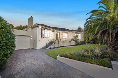 /international/au/6-ivy-court-mount-waverley-vic-151400312/