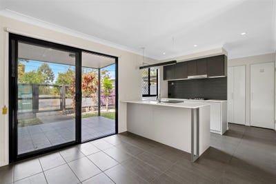/international/au/5-18-comer-street-coopers-plains-qld-152566116/