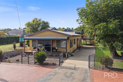 /international/au/83-single-street-werris-creek-nsw-151465660/