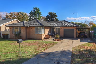 /international/au/50-kibbler-street-cowra-nsw-151266240/
