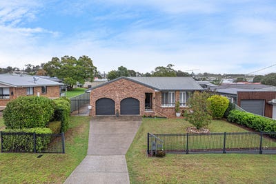 /international/au/19-margaret-street-warwick-qld-151359332/