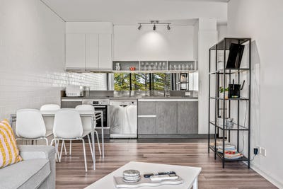 /international/au/91-59-breaksea-drive-north-coogee-wa-151164044/