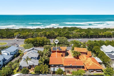 /international/au/unit-4-5-7-beachfront-parade-east-ballina-nsw-152545548/