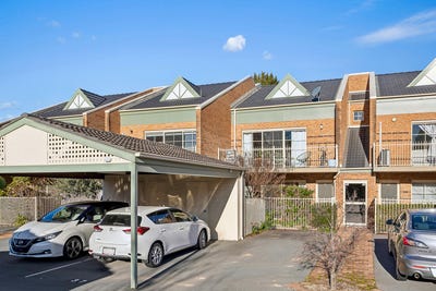 /international/au/37-42-jerrabomberra-avenue-narrabundah-act-151525060/