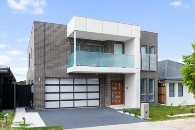 /international/au/19-herd-street-oran-park-nsw-148499532/