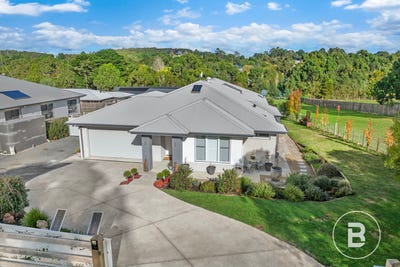 /international/au/7-corbetts-road-gordon-vic-151451548/