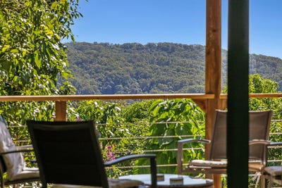 /international/au/39-sugar-view-lane-rosemount-qld-148119888/