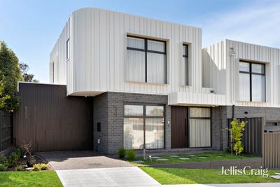 /international/au/2-fokker-street-strathmore-heights-vic-152637036/