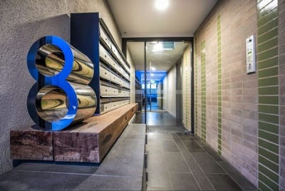 /international/au/205-8-bond-street-south-yarra-vic-148546180/