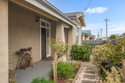 /international/au/14-doolan-street-invermay-tas-152348152/