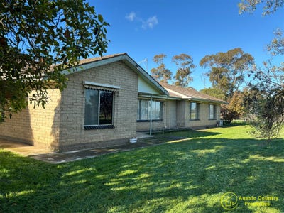 /international/au/415-kilmarnock-road-berrigan-nsw-151670980/