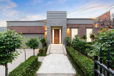 /international/au/18-birdwood-street-balwyn-vic-152640720/