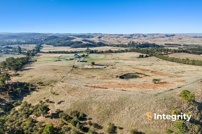 /international/au/355-break-o-day-road-glenburn-vic-147925808/