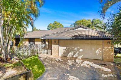 /international/au/7-flinders-court-lammermoor-qld-150931524/