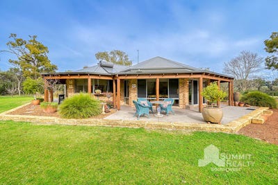 /international/au/152-stirling-road-uduc-wa-148548456/