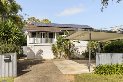 /international/au/7-caronga-street-wavell-heights-qld-148588880/?lang=en