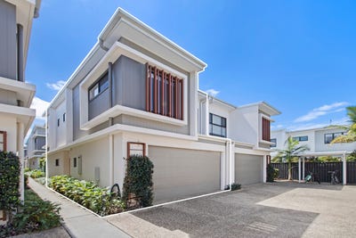 /international/au/15-33-sickle-ave-hope-island-qld-152395876/