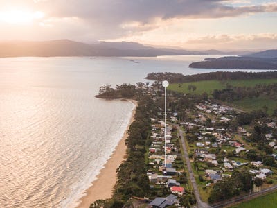 /international/au/13-lovering-avenue-verona-sands-tas-152550348/