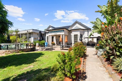 /international/au/117-johnson-street-maffra-vic-505103252/