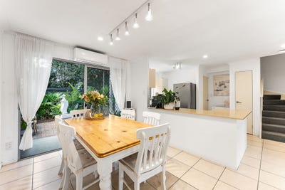 /international/au/16-116-136-station-road-loganlea-qld-150949296/