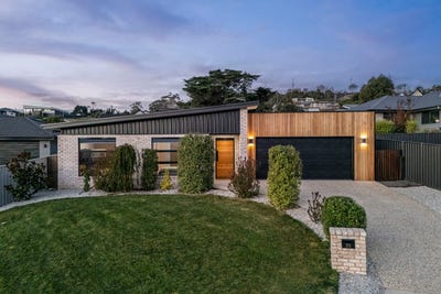/international/au/25-tenzing-drive-st-leonards-tas-151228180/