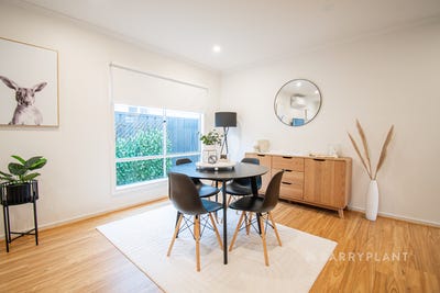/international/au/39-10-skylark-boulevard-clyde-north-vic-148374836/