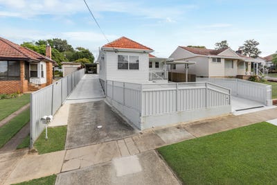 /international/au/118-brooks-street-rutherford-nsw-150999712/